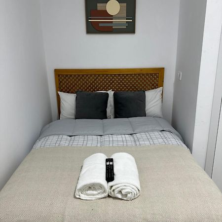 Rooms Mediavilla Madrid Exteriör bild