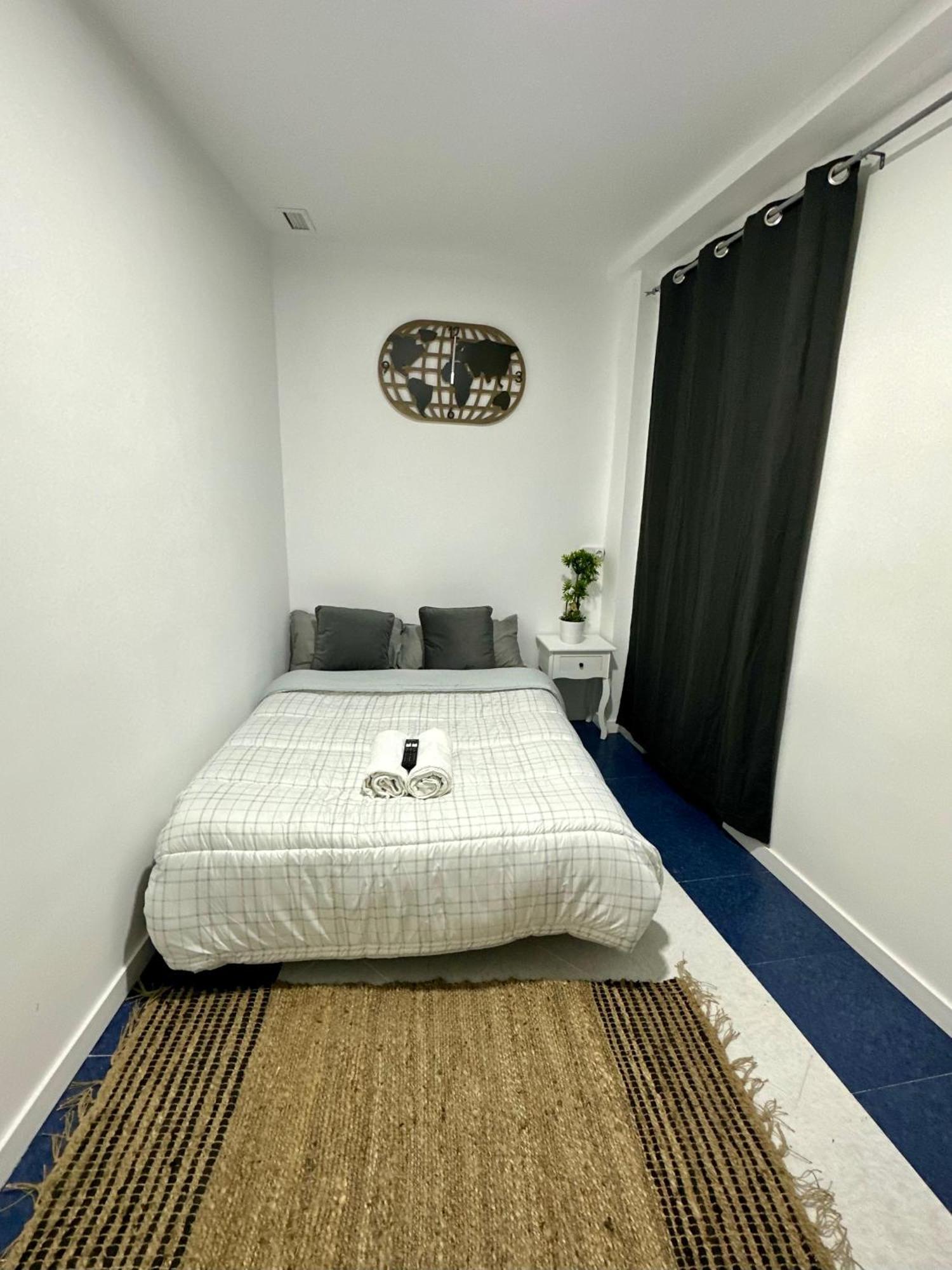 Rooms Mediavilla Madrid Exteriör bild